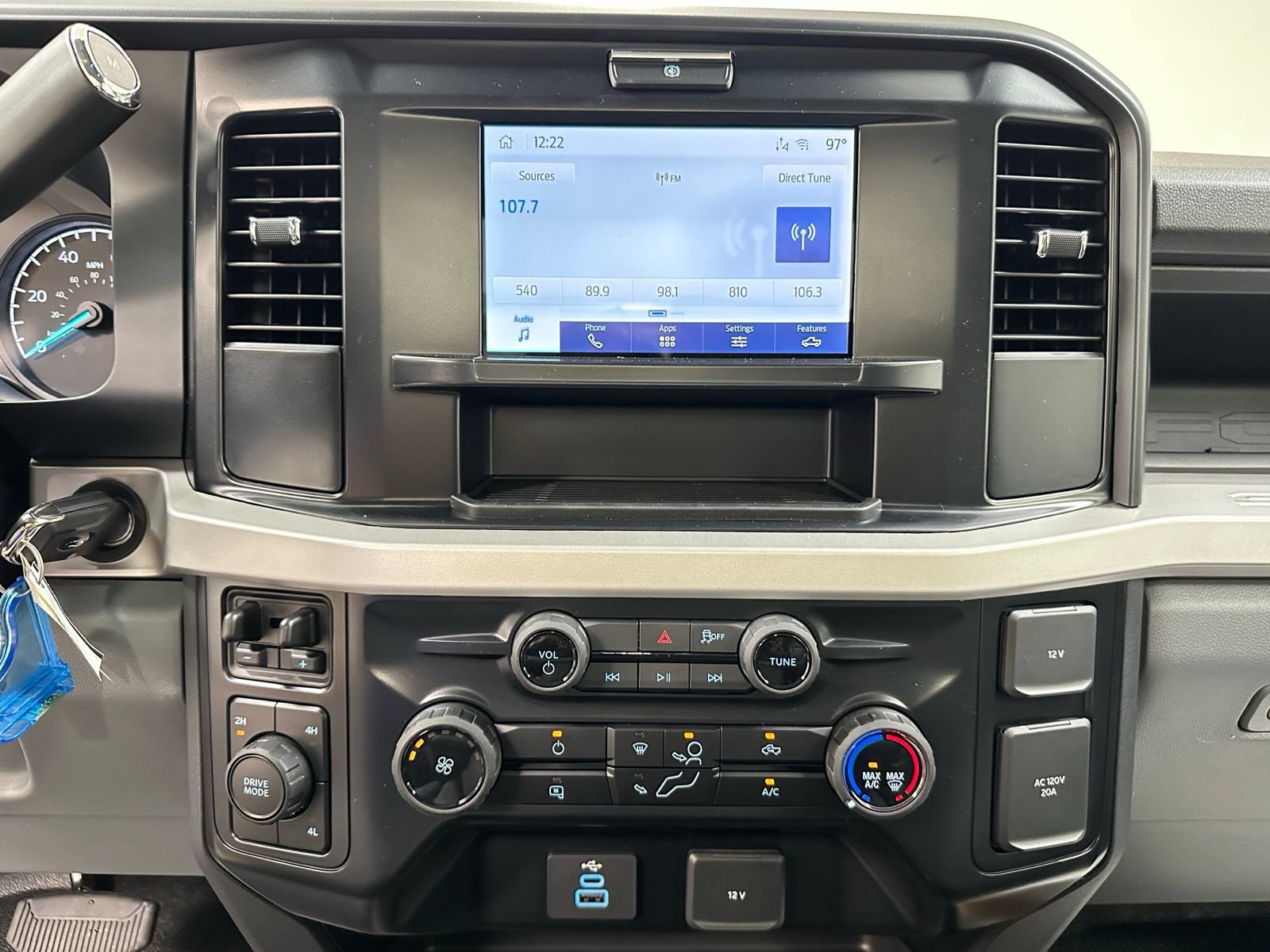 New 2025 Ford F350 XL AWD/4WD image 24