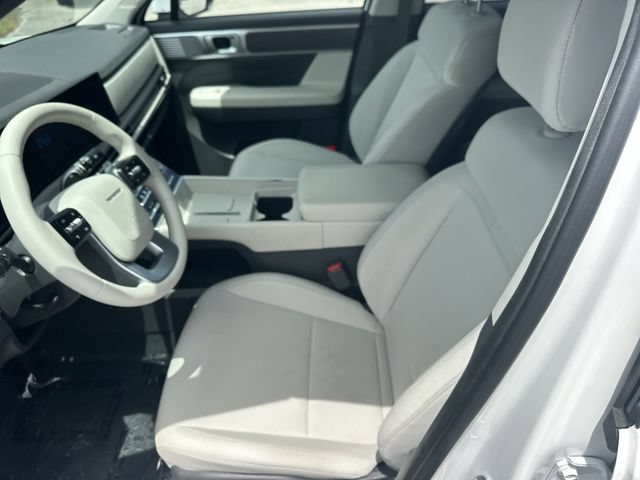 Used 2024 Hyundai Santa Fe SE FWD image 16