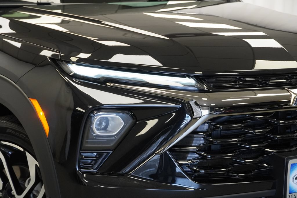 New 2026 Chevrolet TrailBlazer RS w/ Convenience Package AWD/4WD image 31