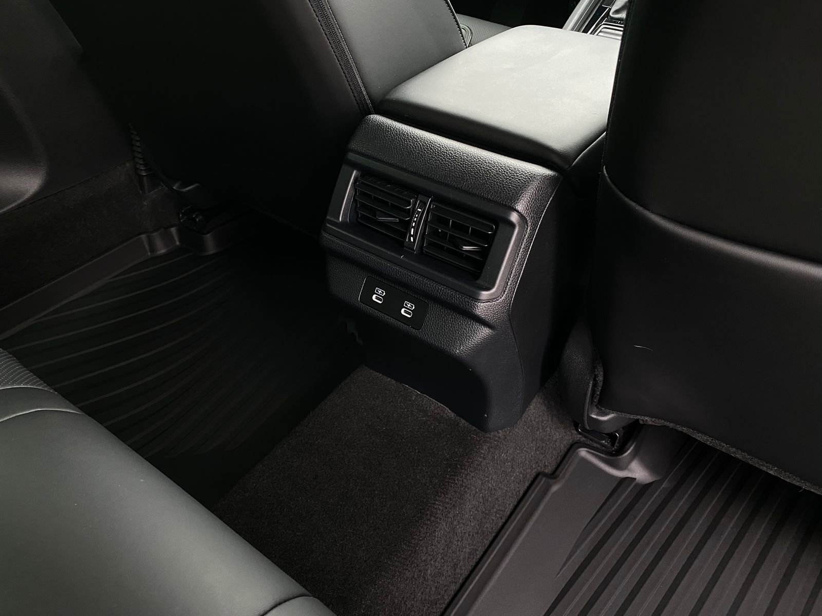 Used 2024 Honda Accord EX-L image 27