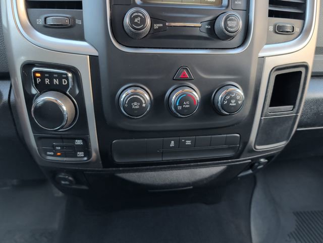 Used 2019 RAM 1500 Classic SLT image 22