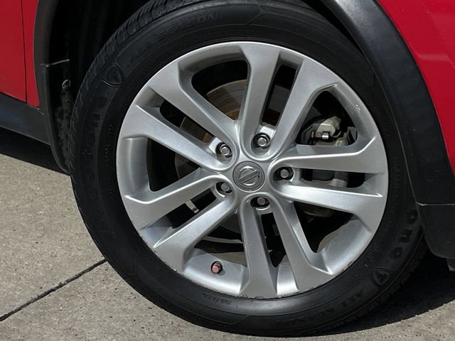 Used 2015 Nissan Juke SV w/ Technology Package FWD image 9