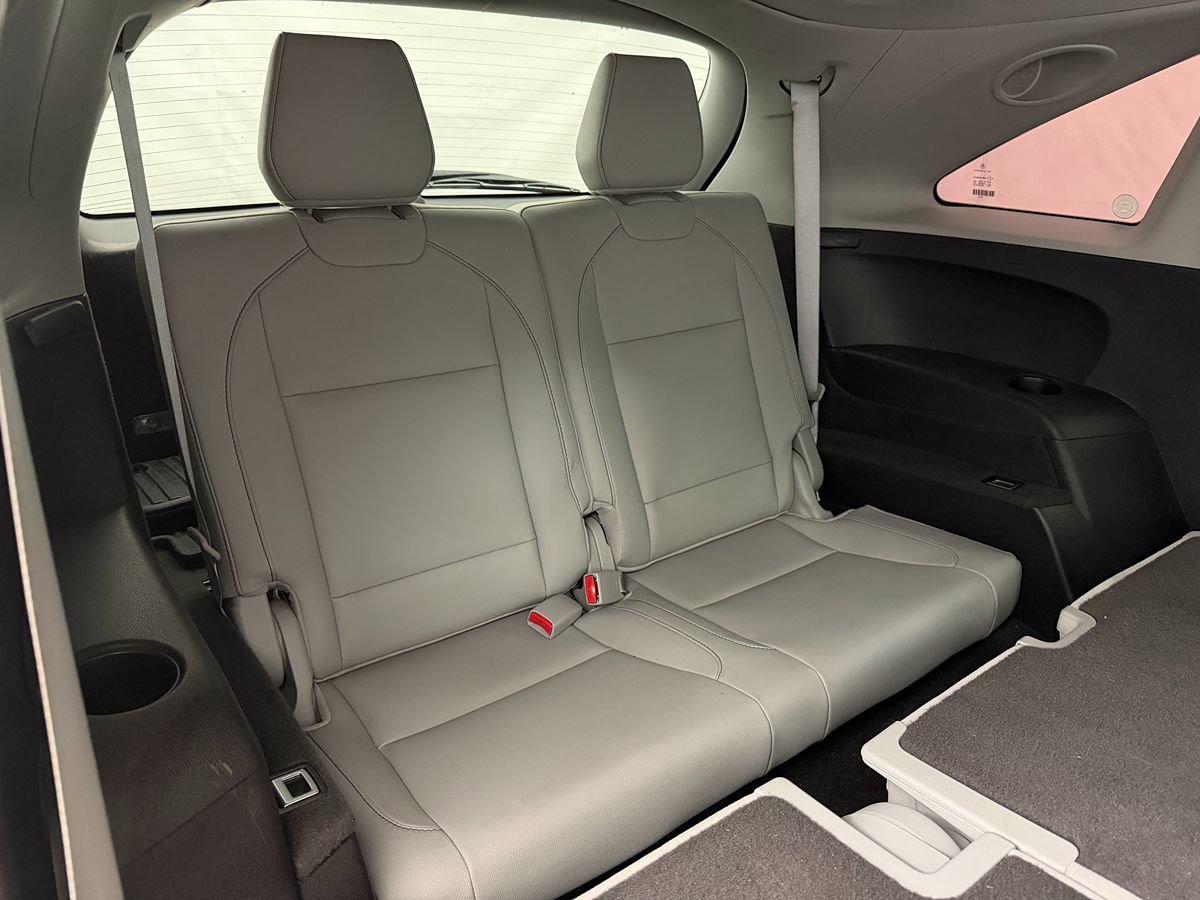 Used 2020 Acura MDX SH-AWD w/Technology Pkg image 35