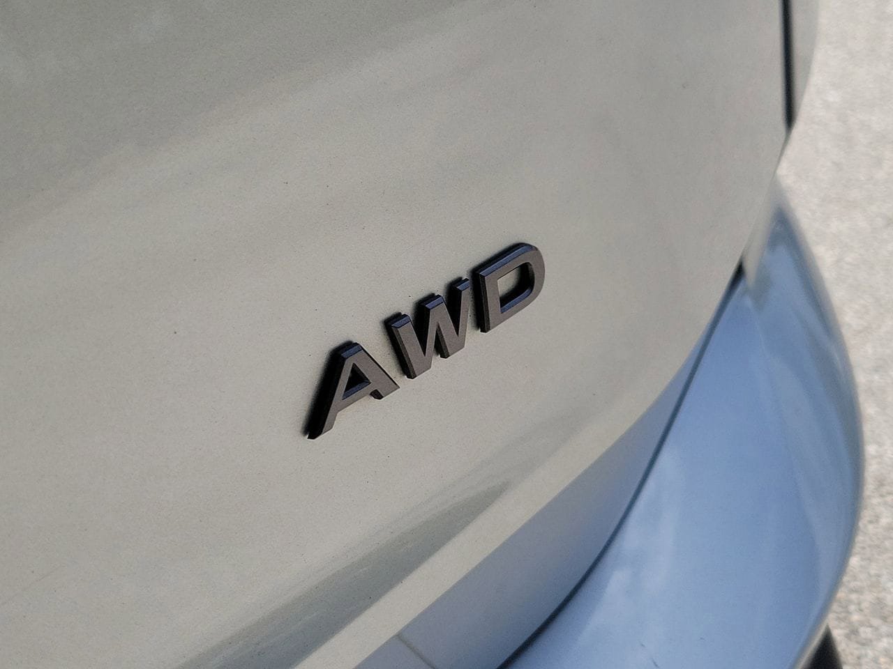 Used 2025 Nissan Rogue SV AWD/4WD image 7