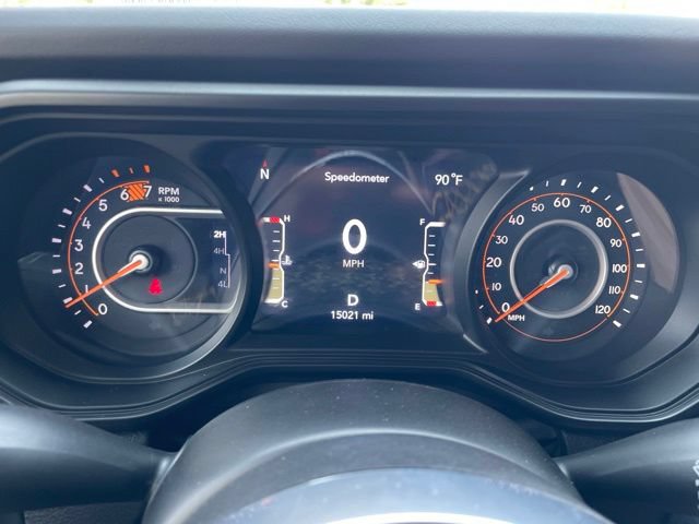 Used 2024 Jeep Wrangler Unlimited Sahara AWD/4WD image 12