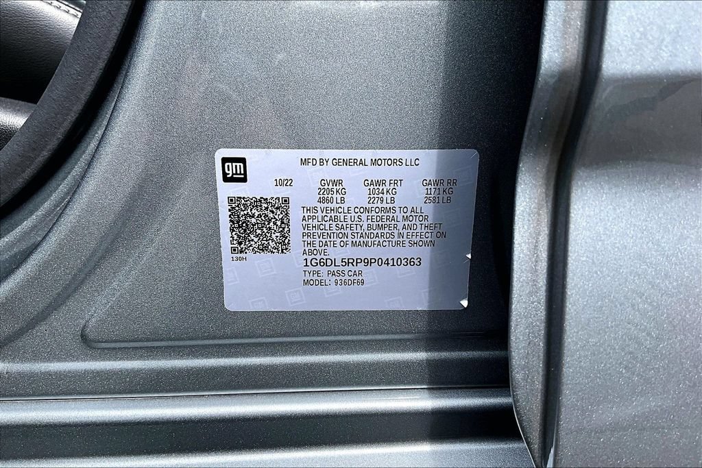Used 2023 Cadillac CT4 V Blackwing w/ Driver Assist Package RWD image 33