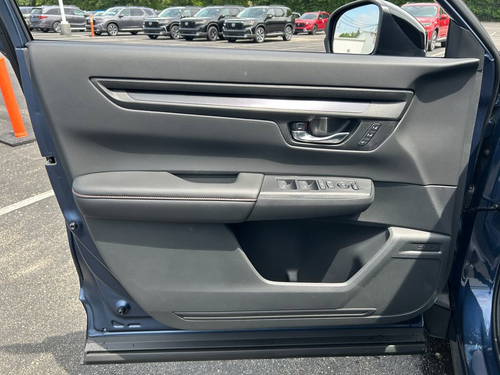 Used 2026 Honda CR-V Sport-L image 17