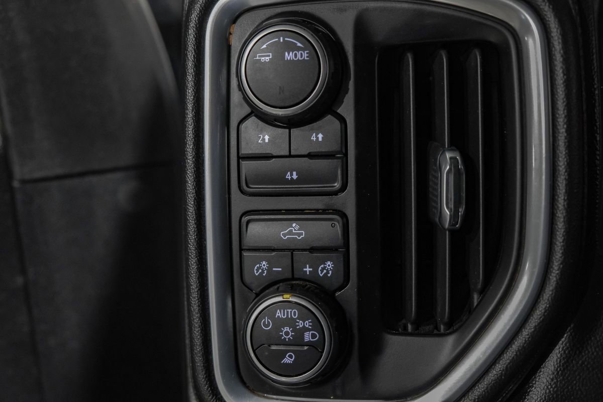 Used 2021 Chevrolet Silverado 2500 LT w/ Fleet Comfort Package AWD/4WD image 26