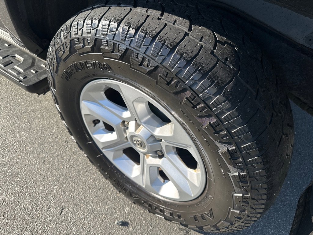 Used 2014 Toyota 4Runner SR5 Premium AWD/4WD image 10