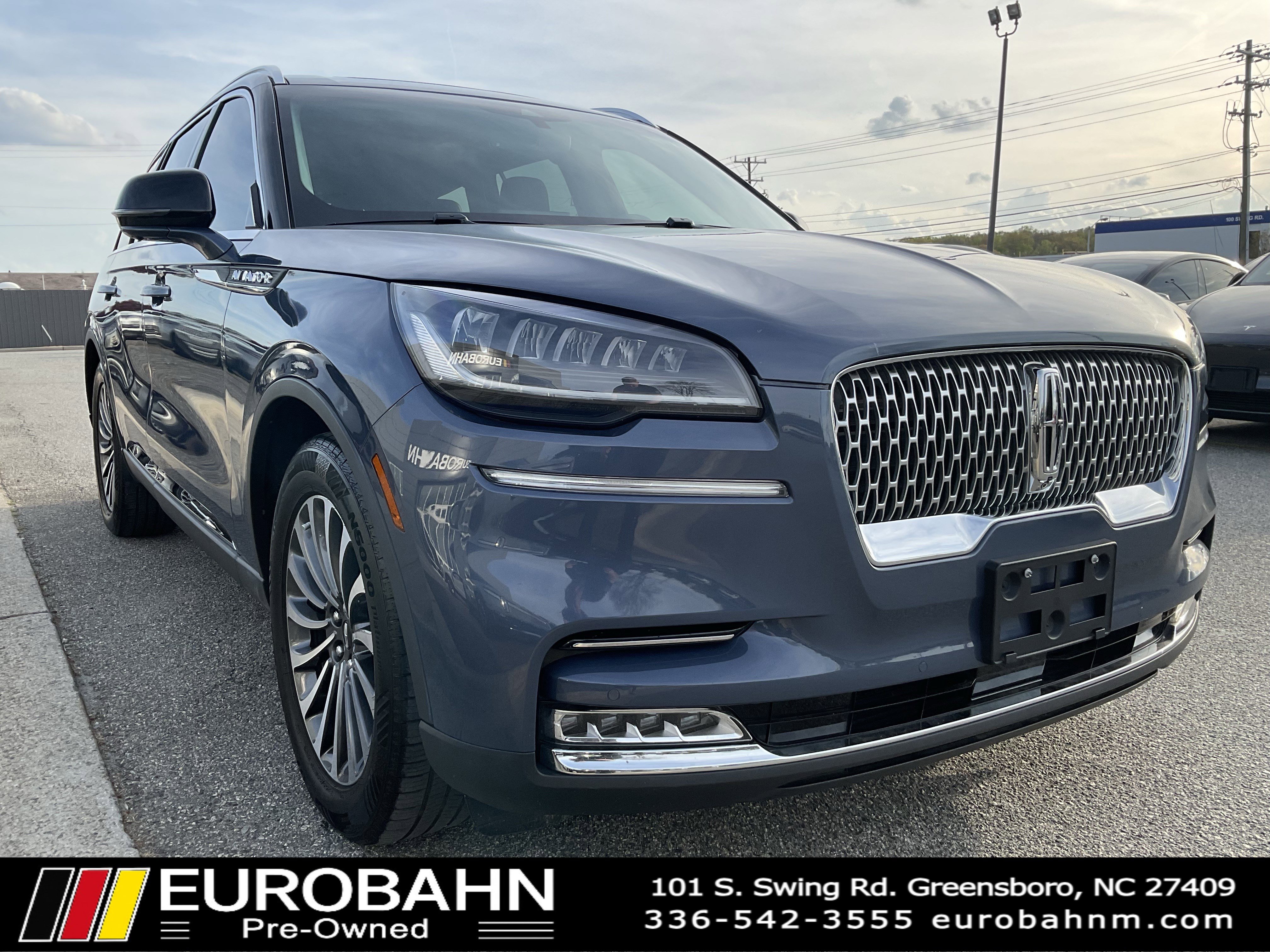 Used 2021 Lincoln Aviator Reserve w/ Elements Package Plus image 28