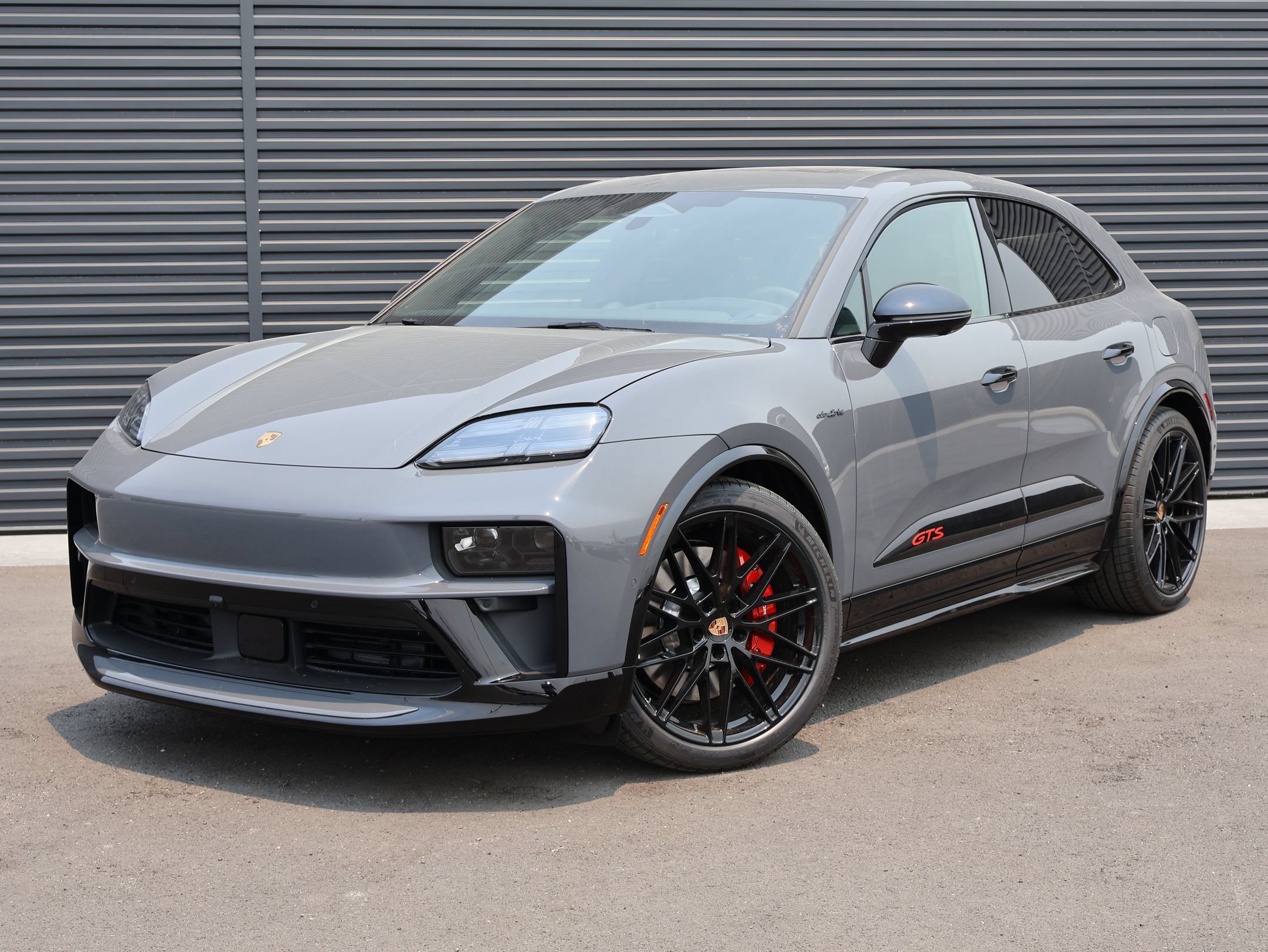 New 2026 Porsche Macan GTS Electric