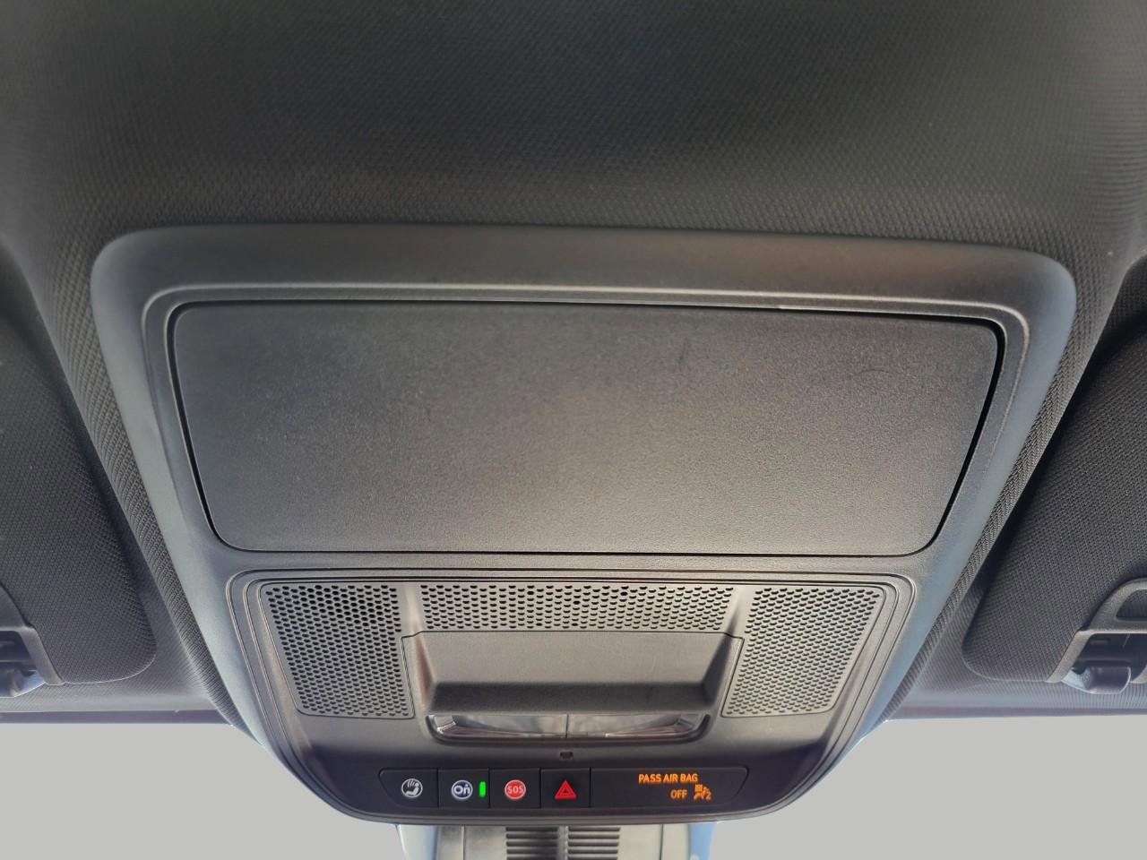 Used 2025 Chevrolet Equinox LT image 18