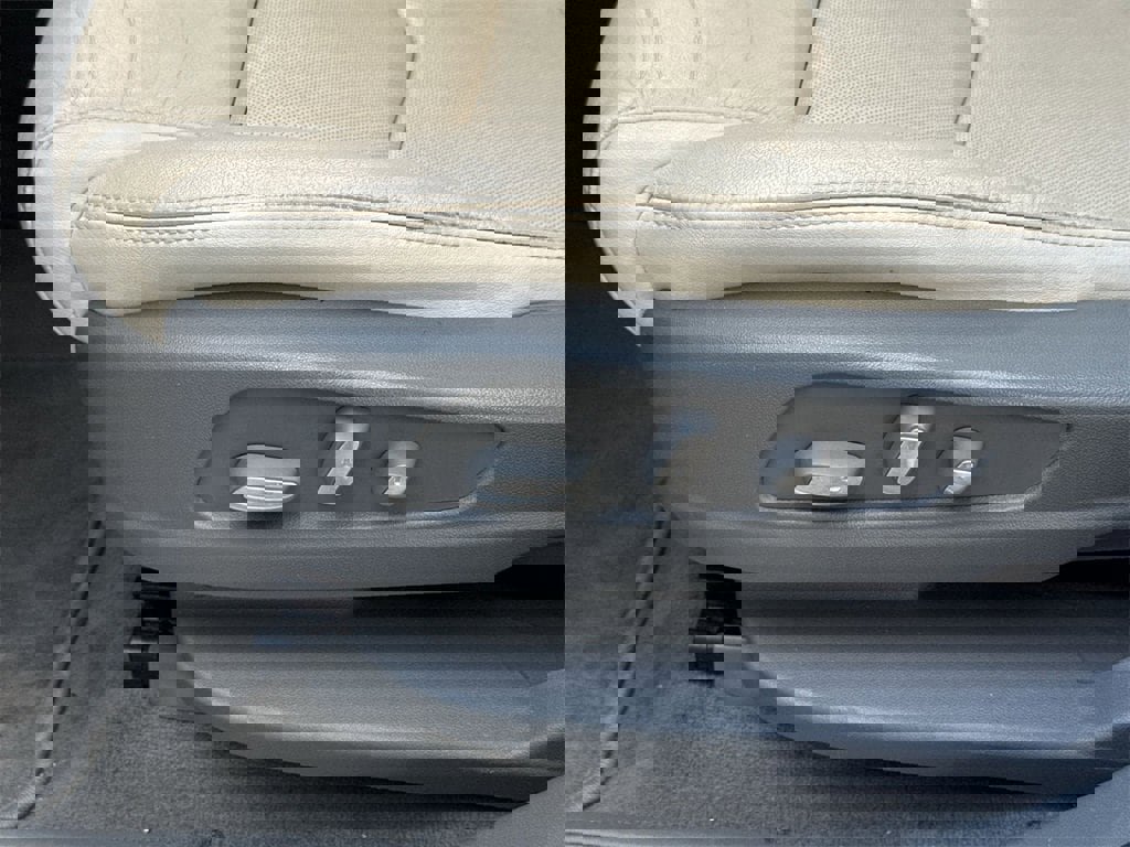 Certified 2019 Cadillac XT5 Luxury image 34