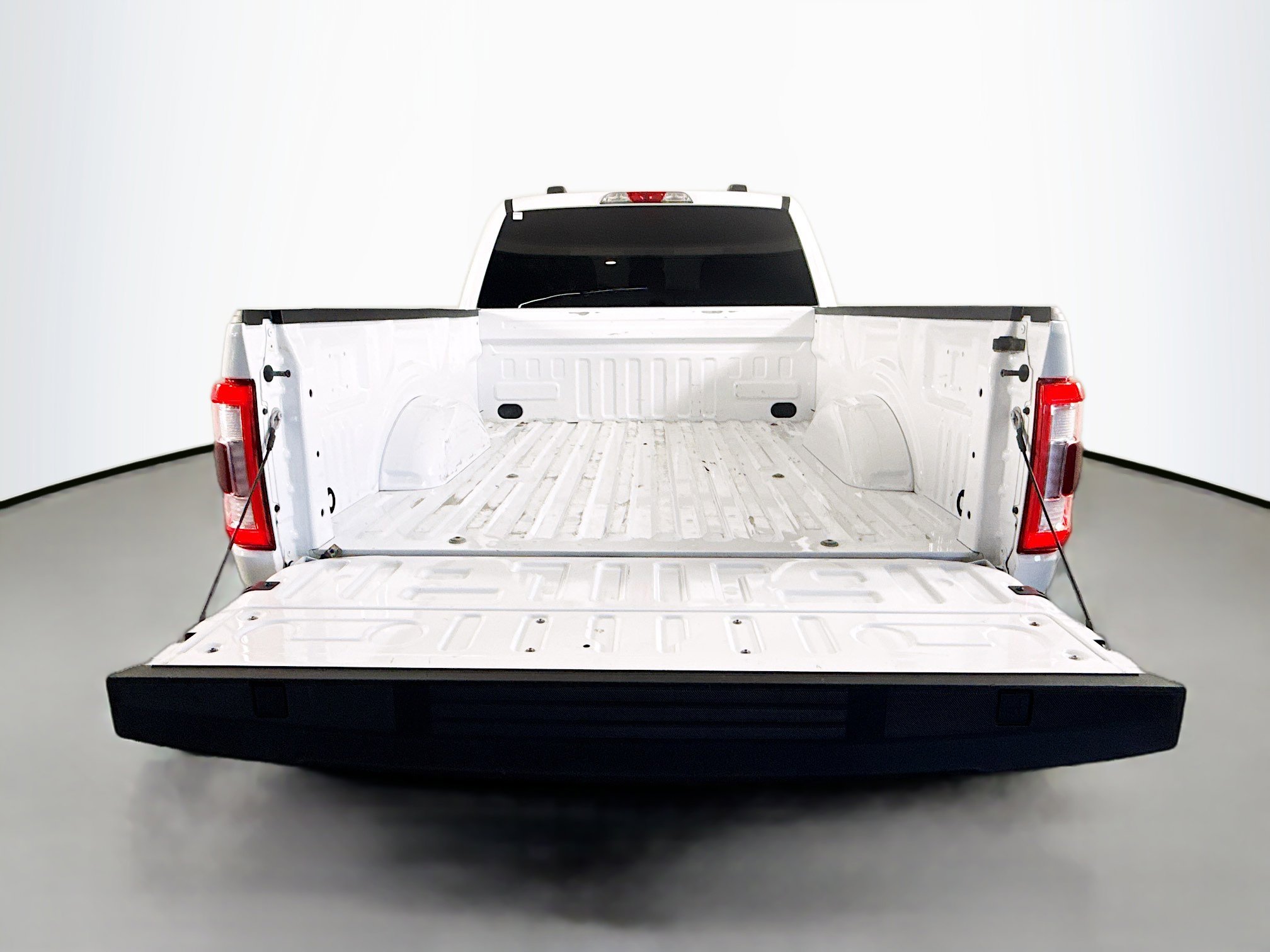 Used 2023 Ford F150 XLT w/ Equipment Group 301A Mid image 31