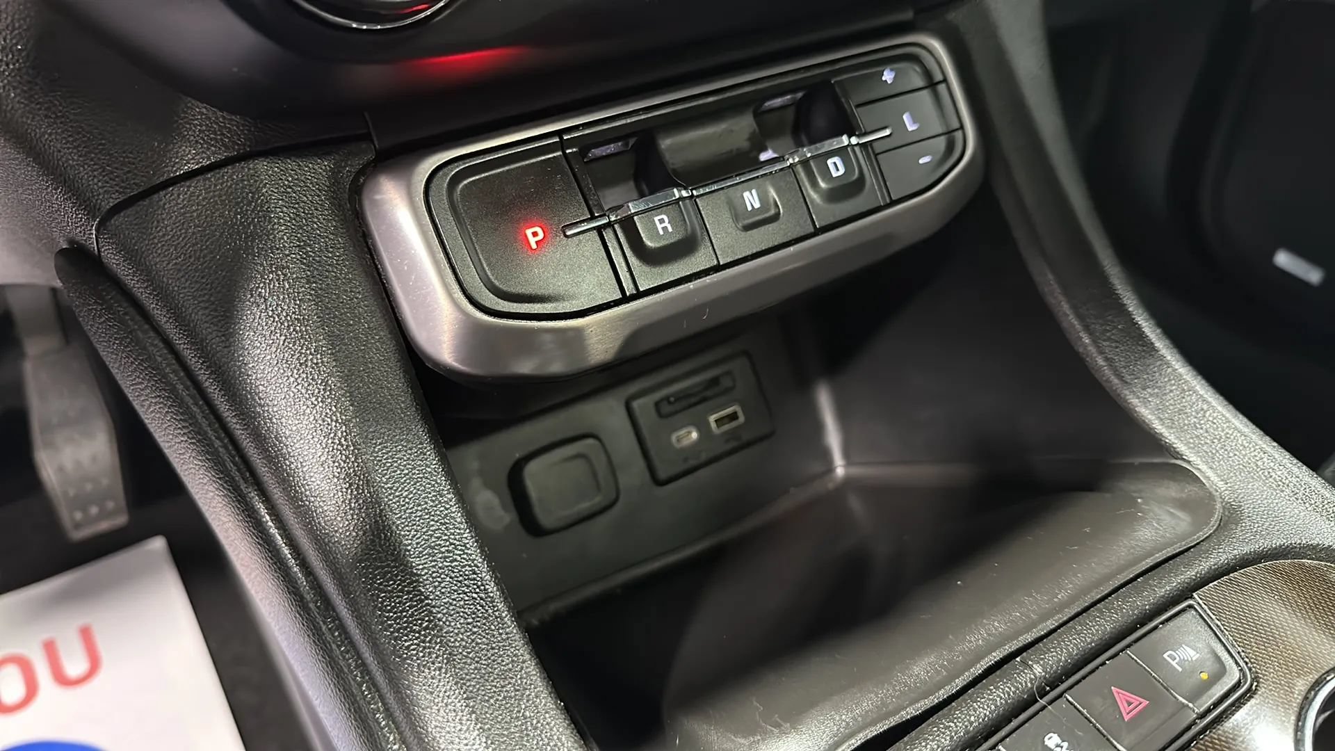 Used 2021 GMC Acadia AT4 w/ LPO, 'HIT The Road' Package AWD/4WD image 28