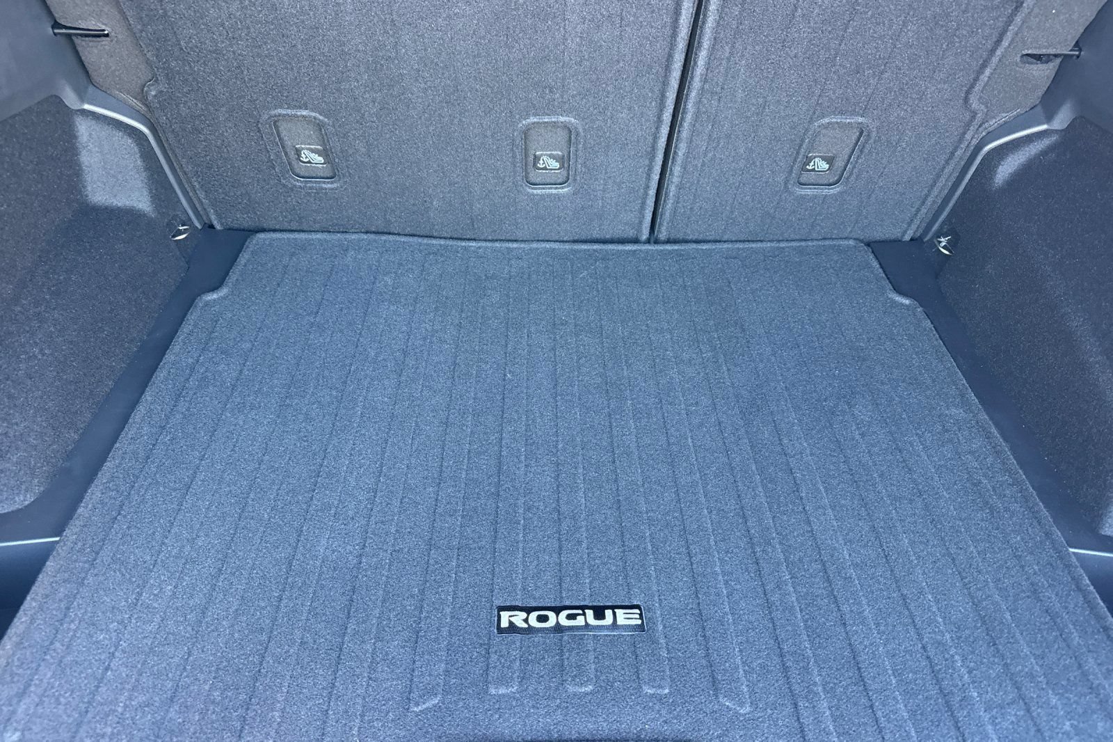 New 2026 Nissan Rogue Dark Armor AWD/4WD image 18