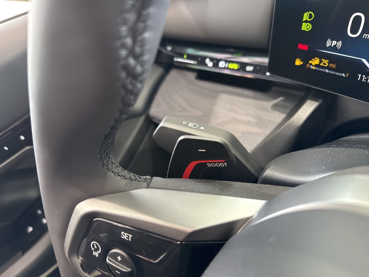 New 2026 BMW 550e xDrive AWD/4WD image 22