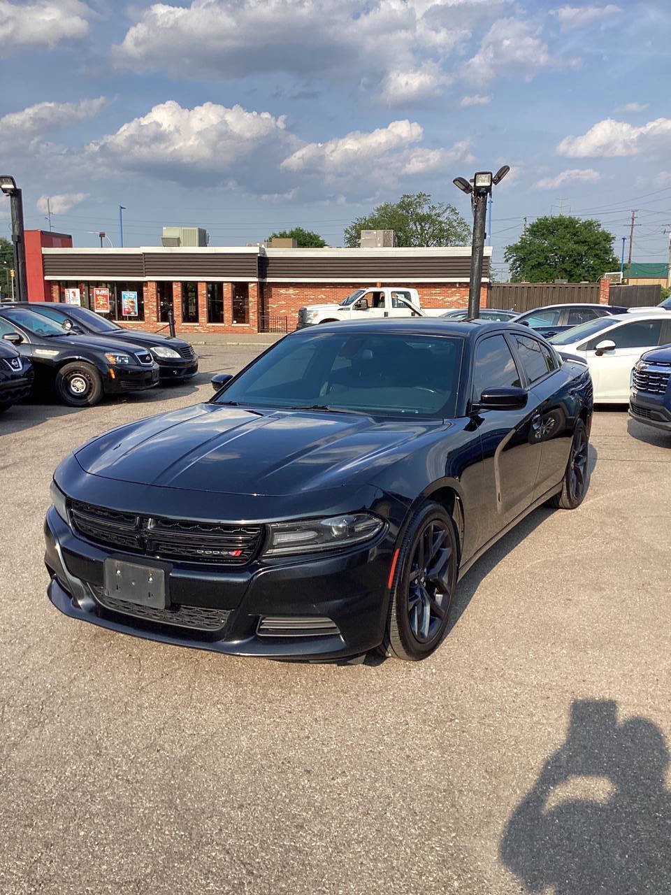 Used 2019 Dodge Charger SXT image 8