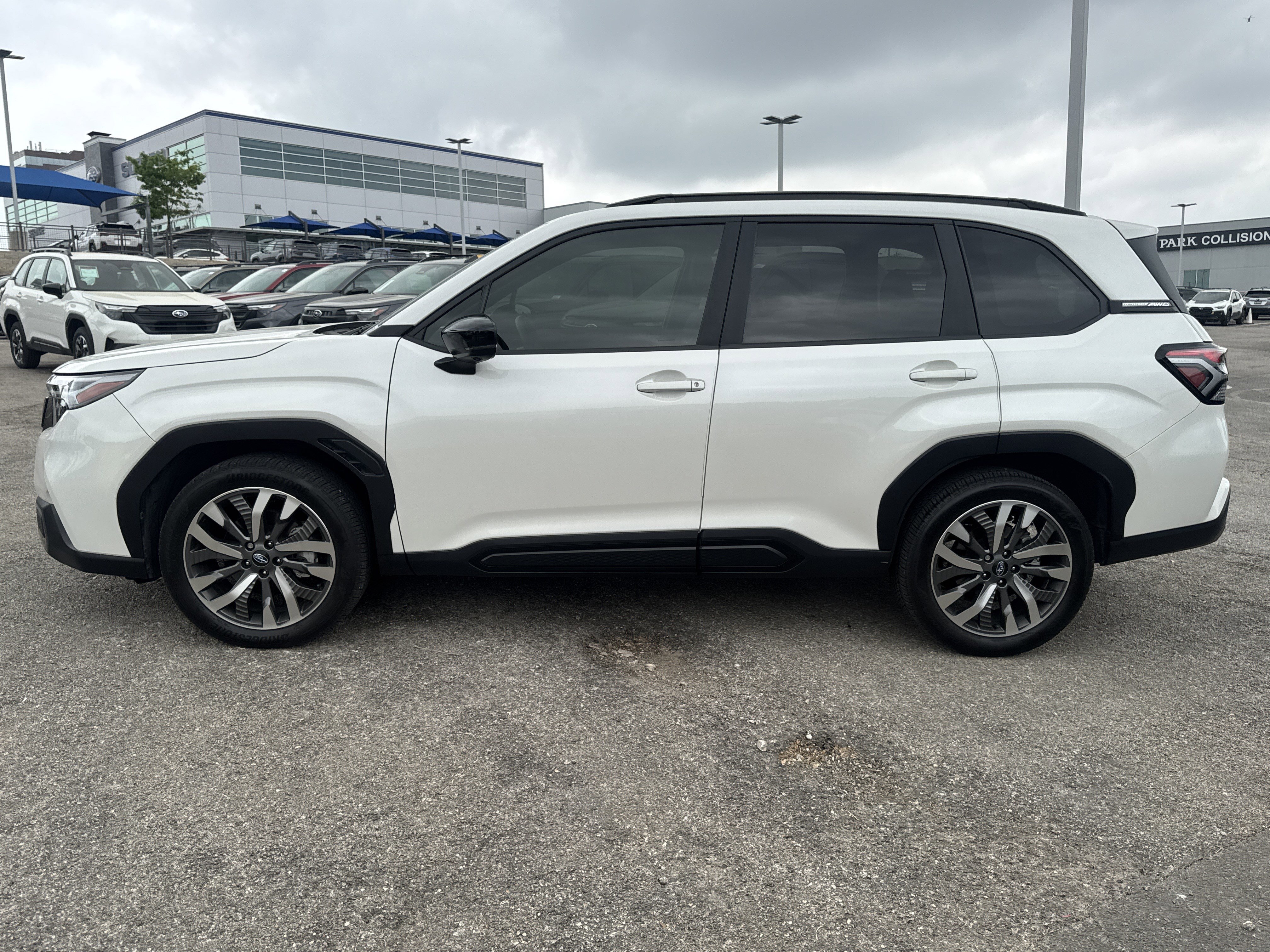 Certified 2025 Subaru Forester Touring AWD/4WD image 6