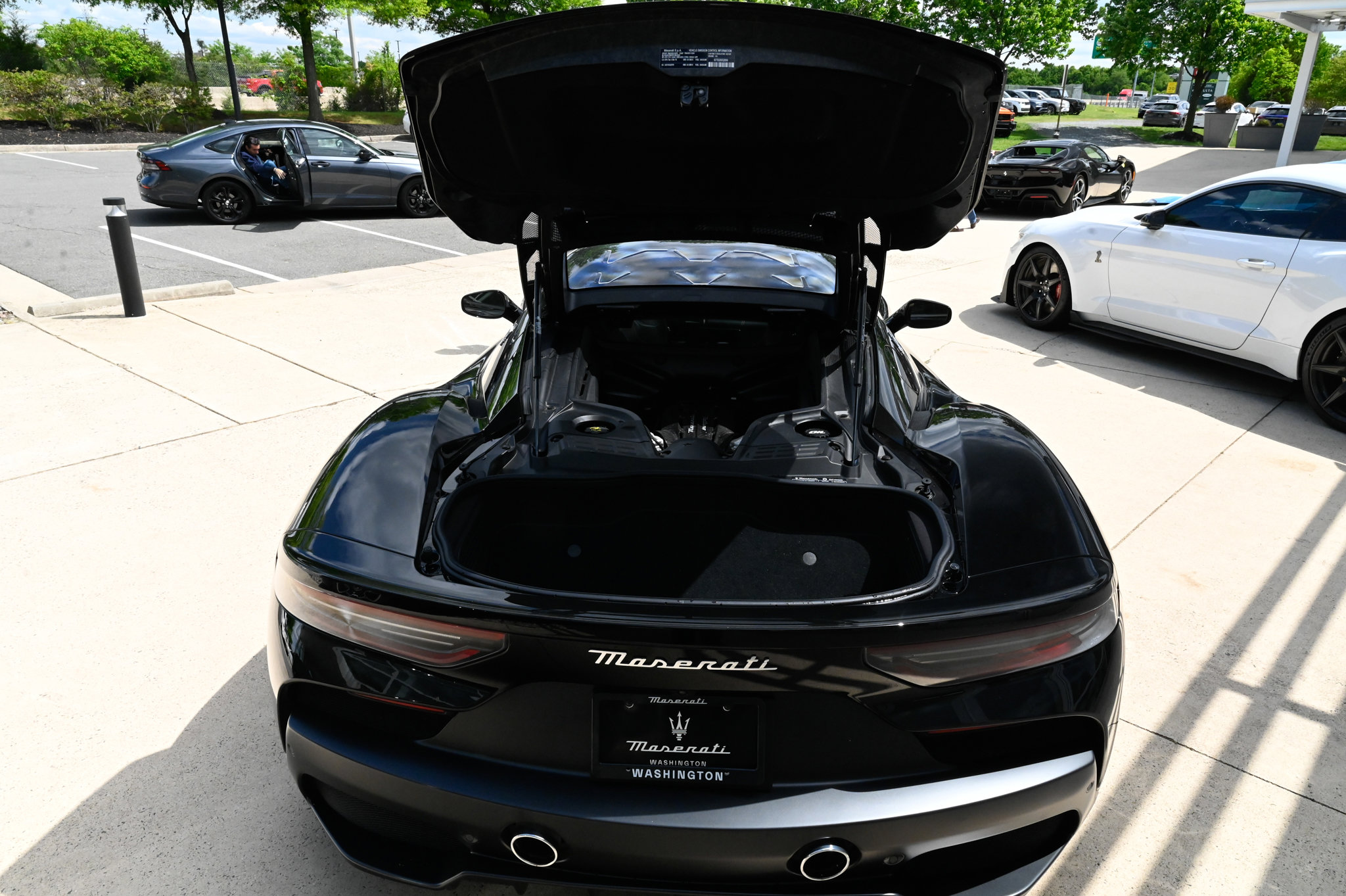 Used 2023 Maserati MC20 Coupe RWD image 33
