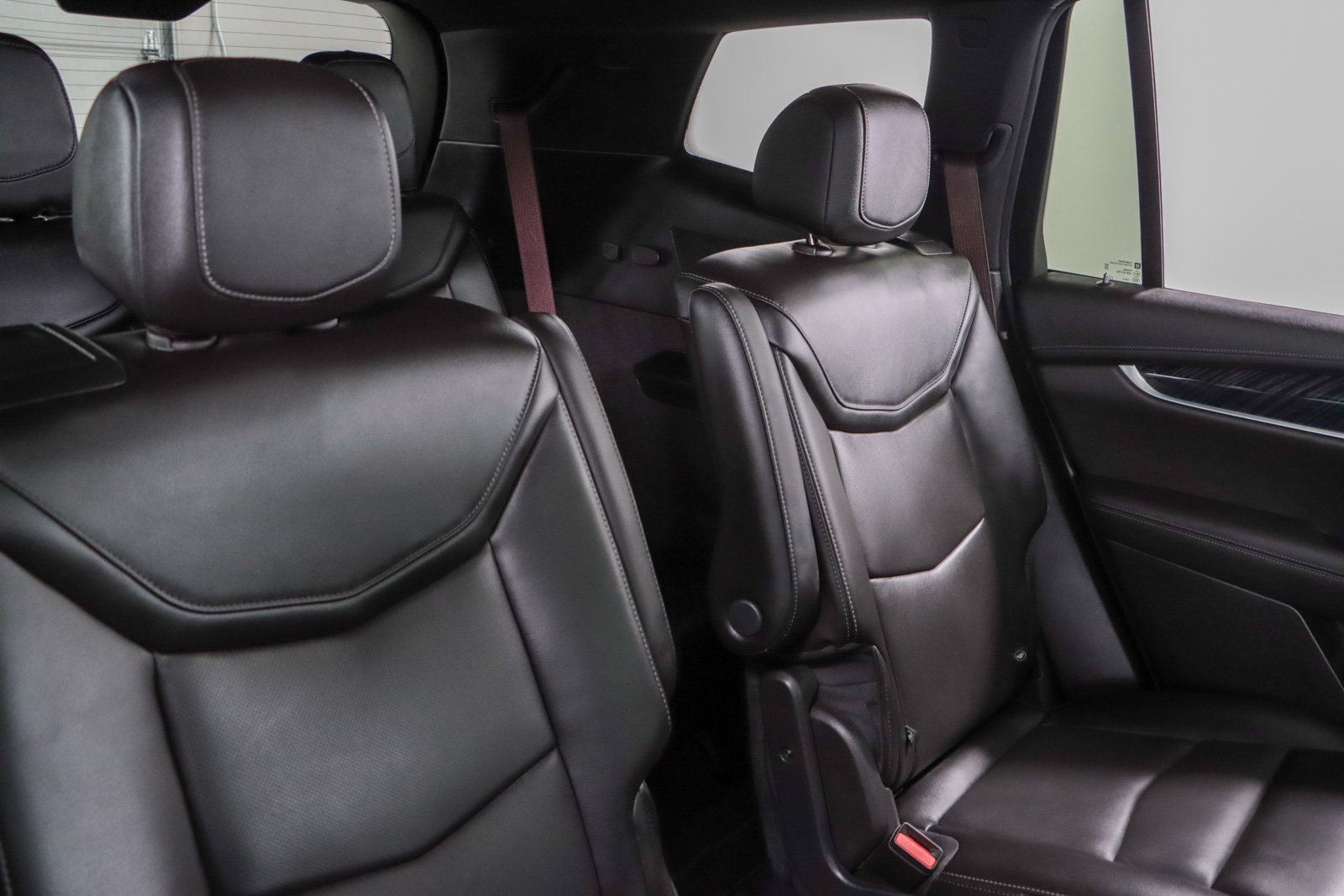 Used 2024 Cadillac XT6 Premium Luxury AWD/4WD image 29