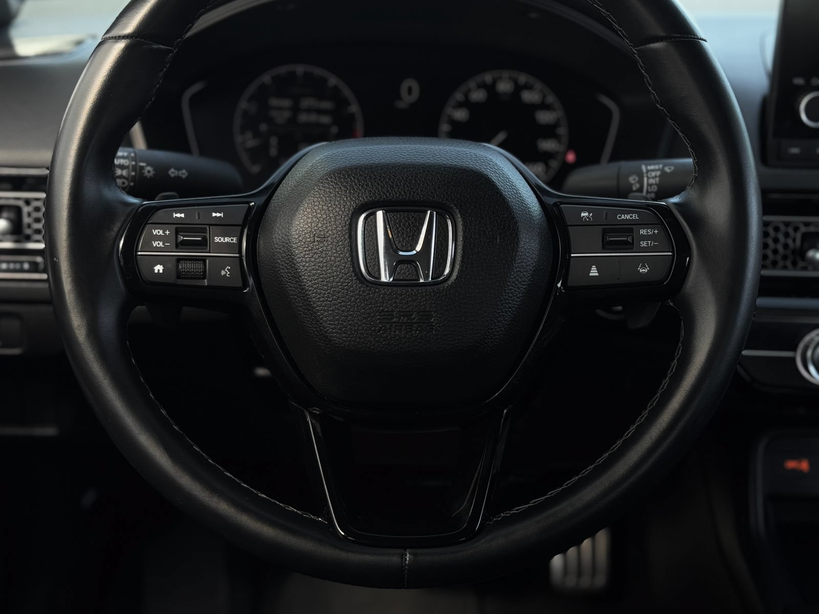 Certified 2025 Honda Civic Sport image 17