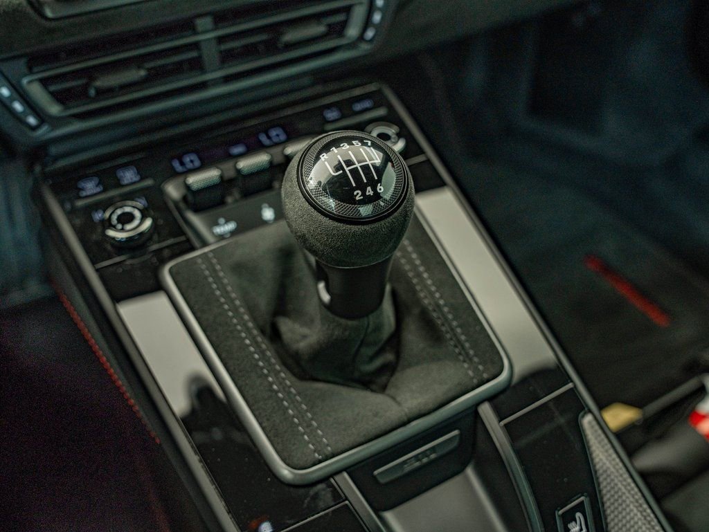 Certified 2024 Porsche 911 Carrera GTS RWD image 48