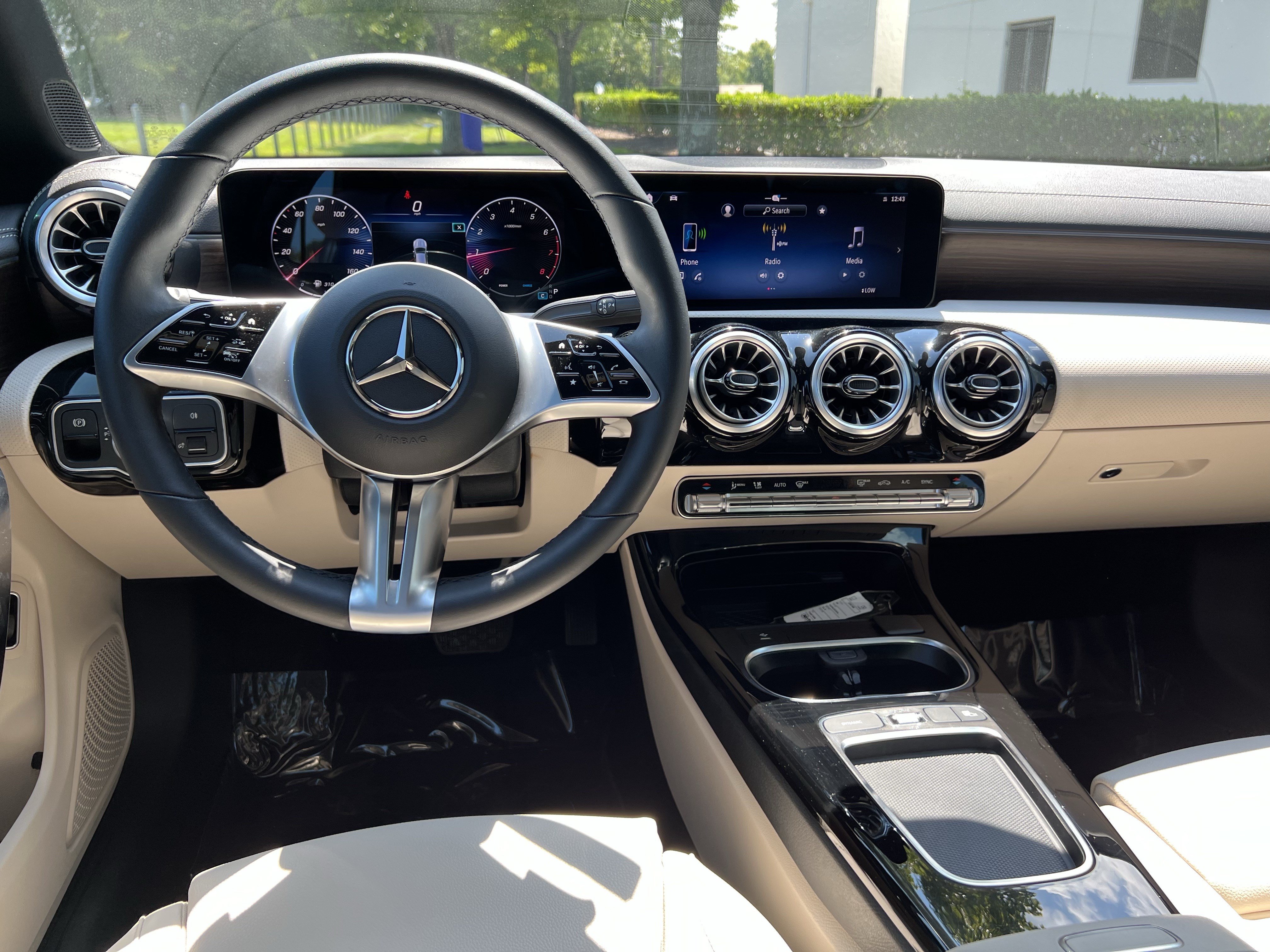 Used 2026 Mercedes-Benz CLA 250 4MATIC image 30