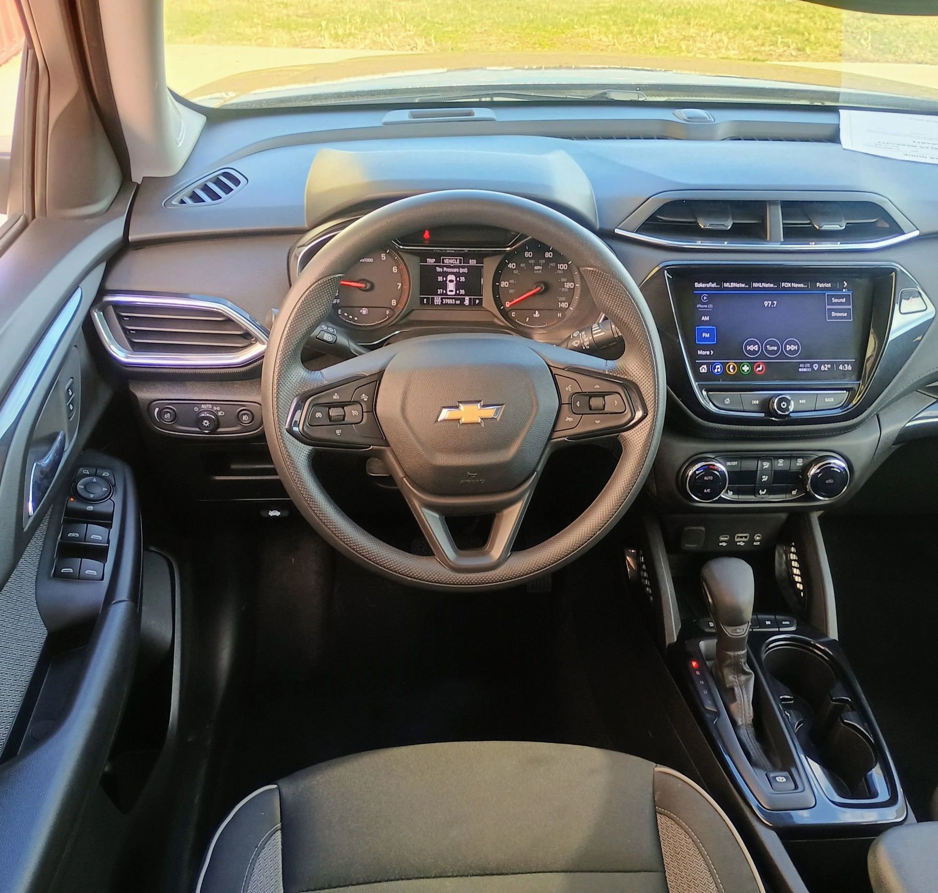 Used 2023 Chevrolet TrailBlazer LT w/ Convenience Package image 15