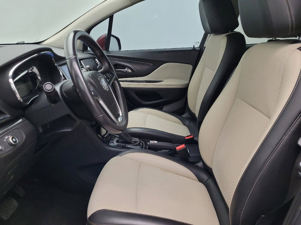 Used 2018 Buick Encore Preferred image 17