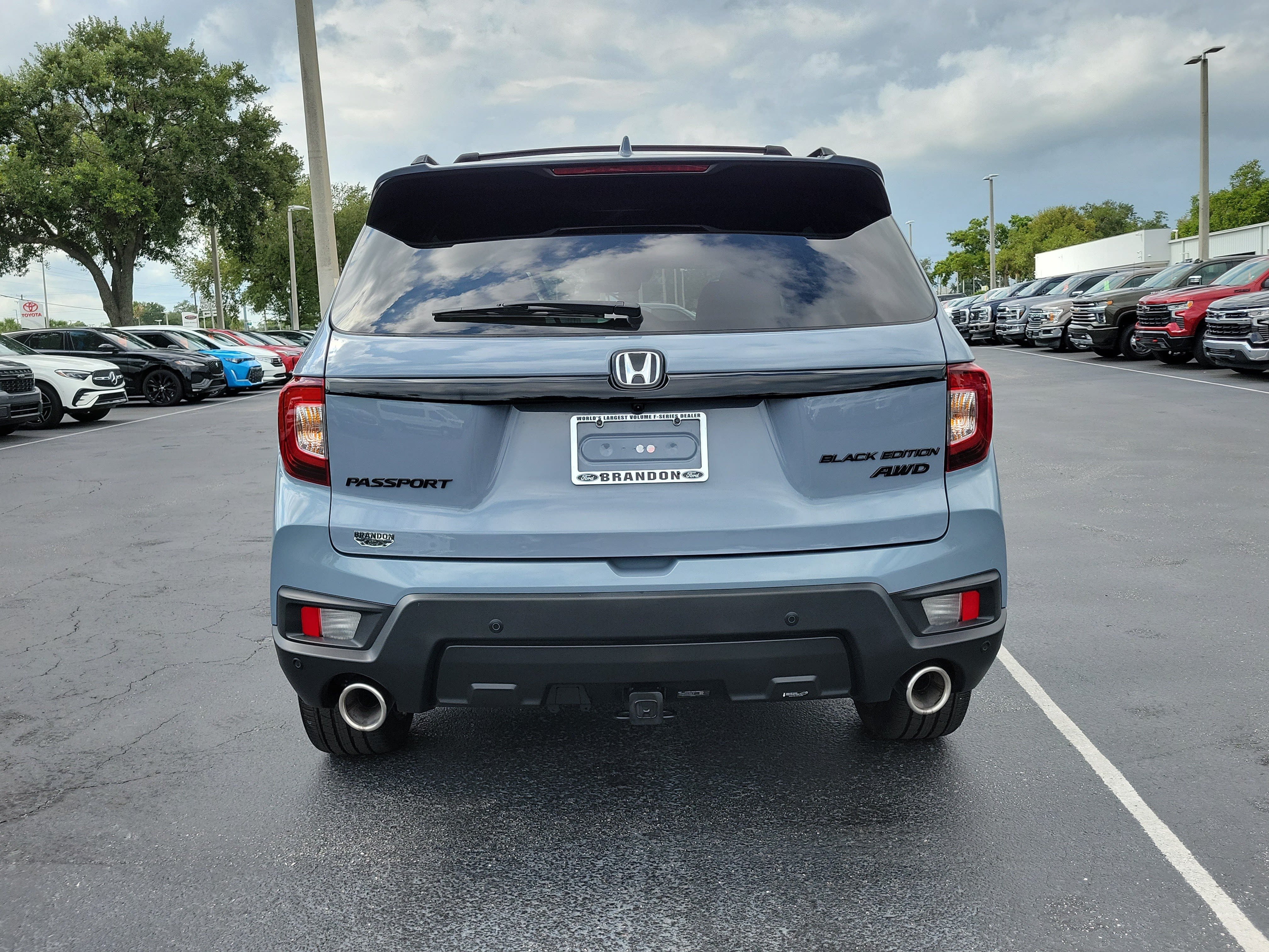 Used 2024 Honda Passport Black Edition image 8