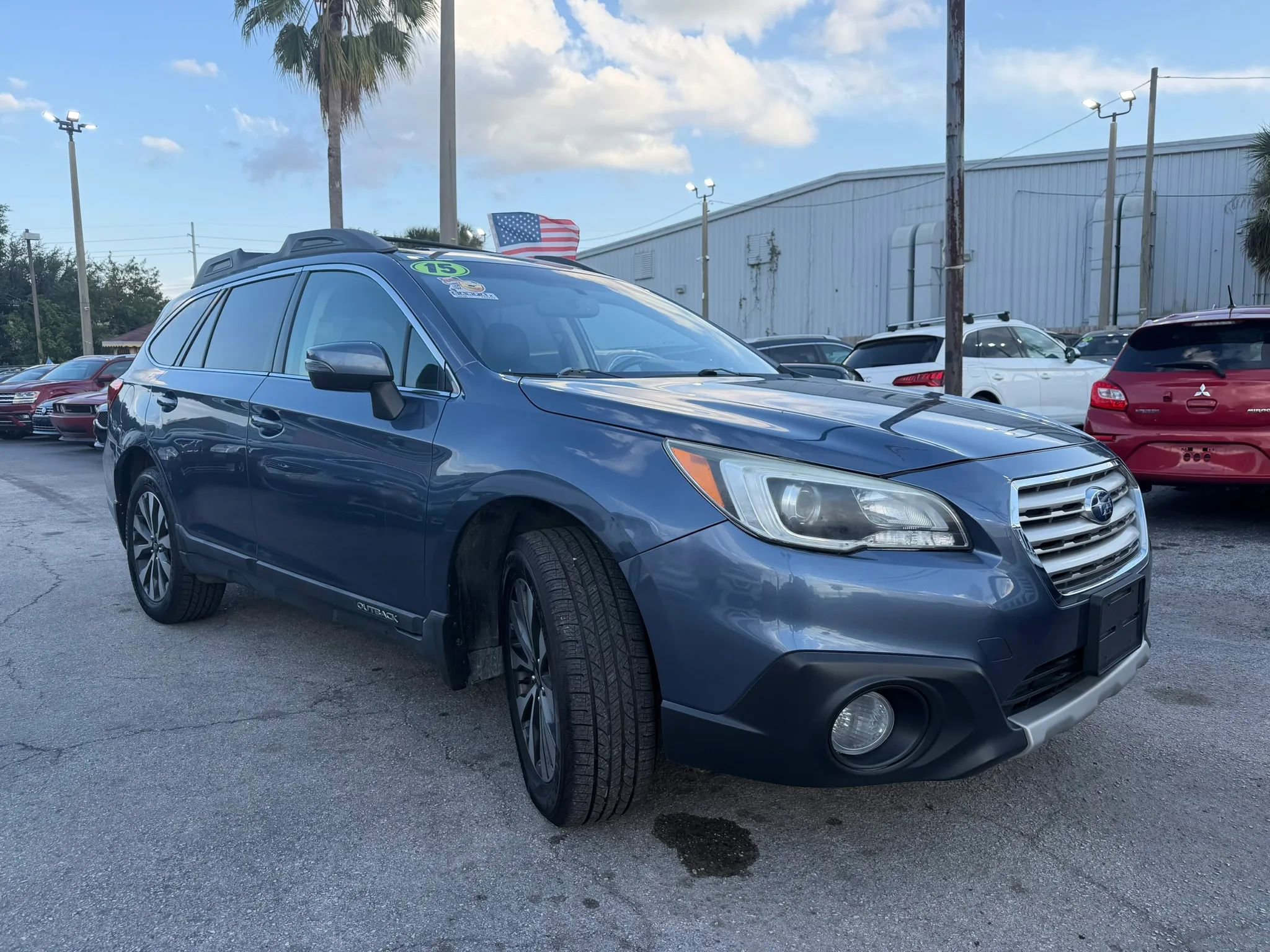 Used 2015 Subaru Outback 2.5i Limited AWD/4WD image 3