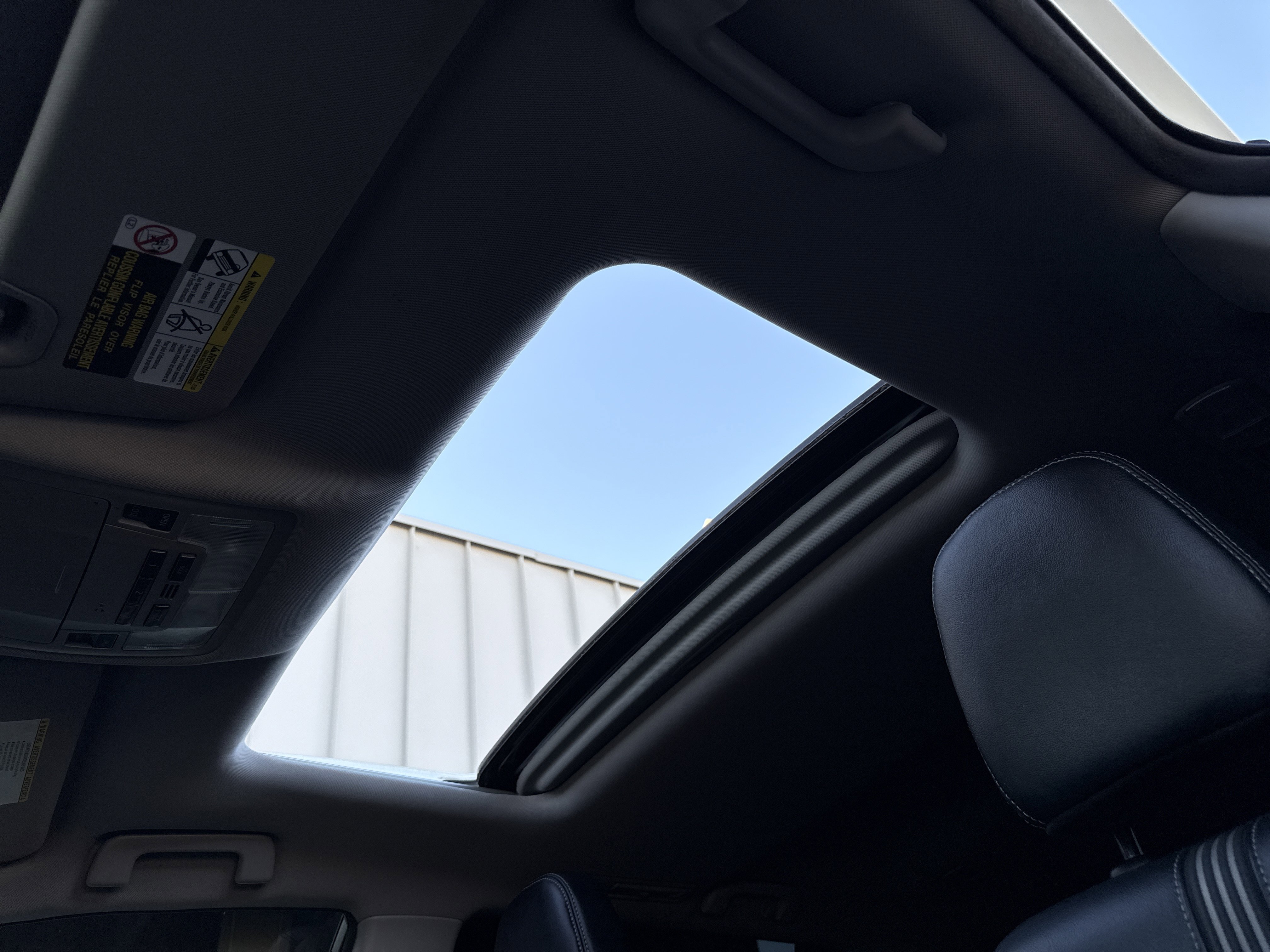 Used 2017 Toyota Highlander SE image 20