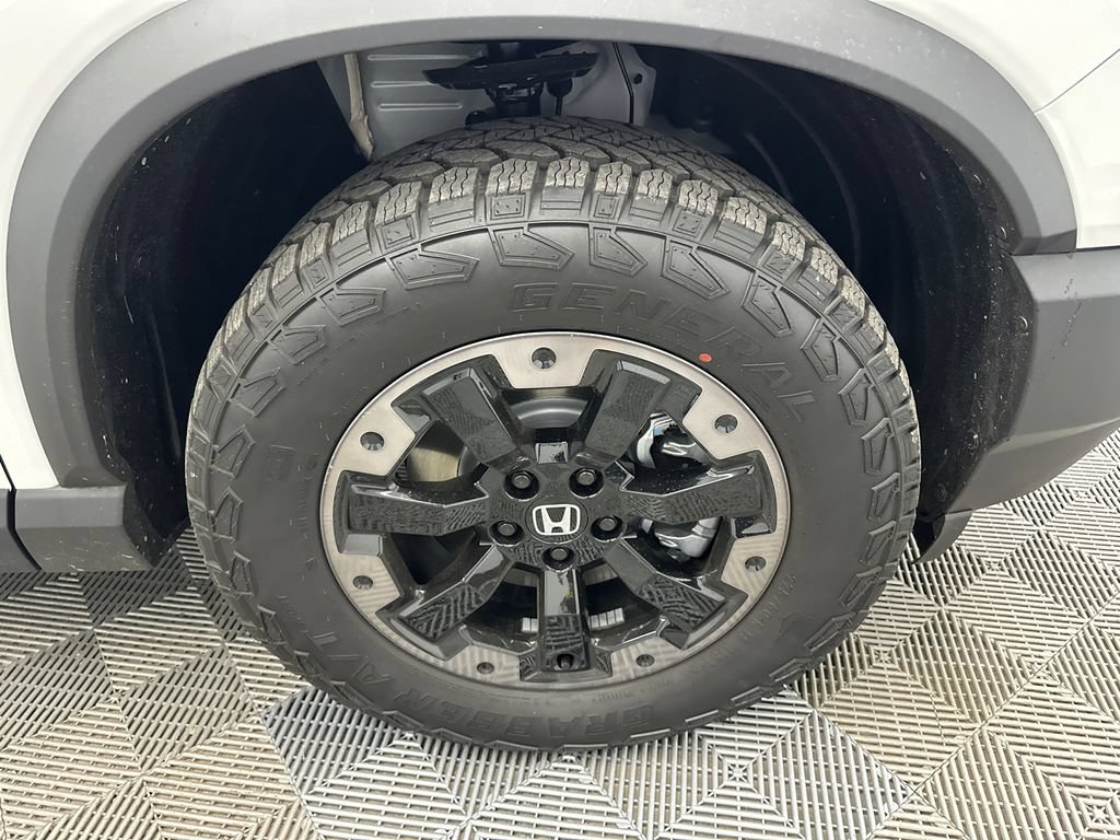 Used 2026 Honda Passport TrailSport Elite image 14