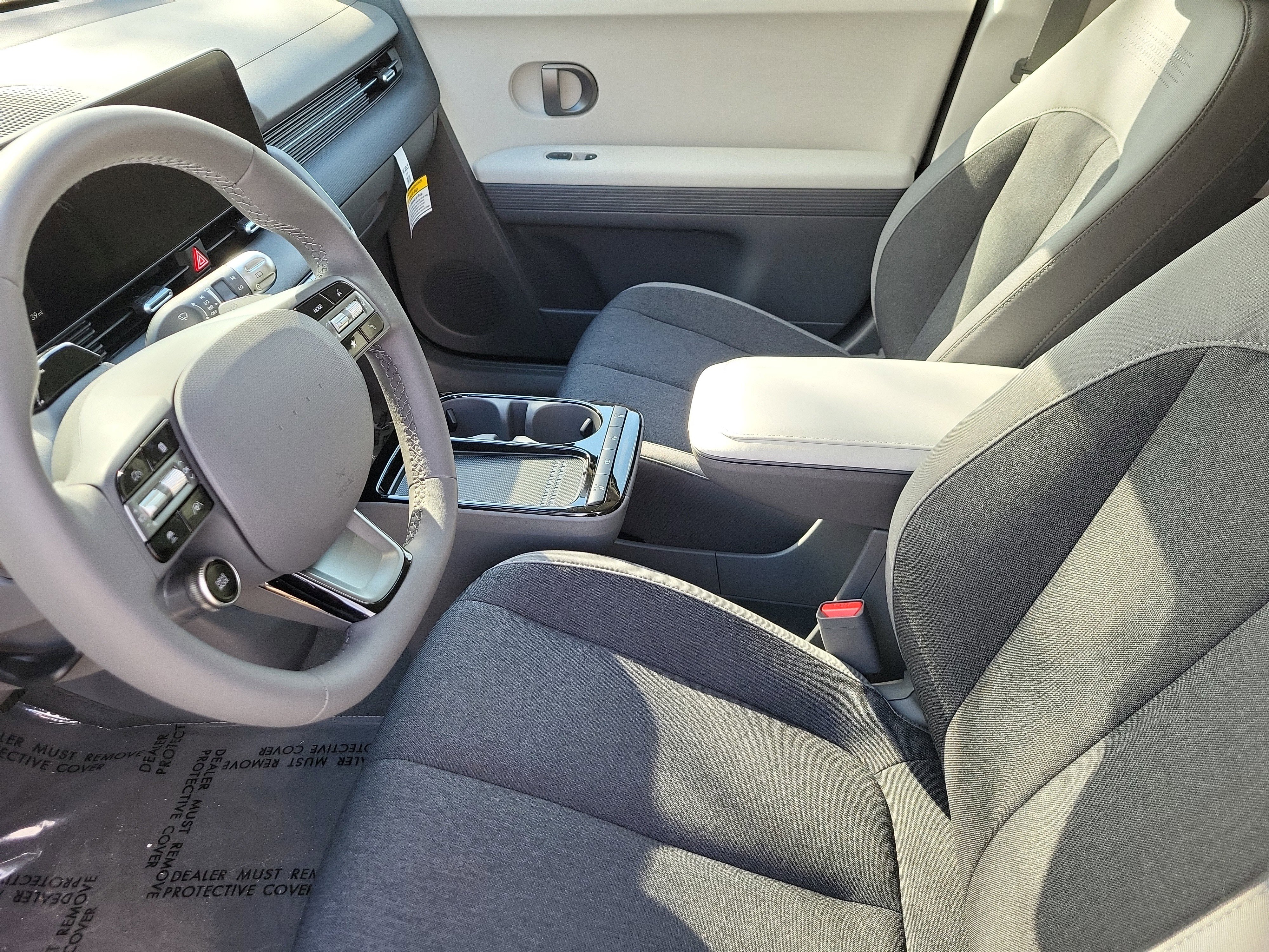 New 2025 Hyundai Ioniq 5 SE image 7