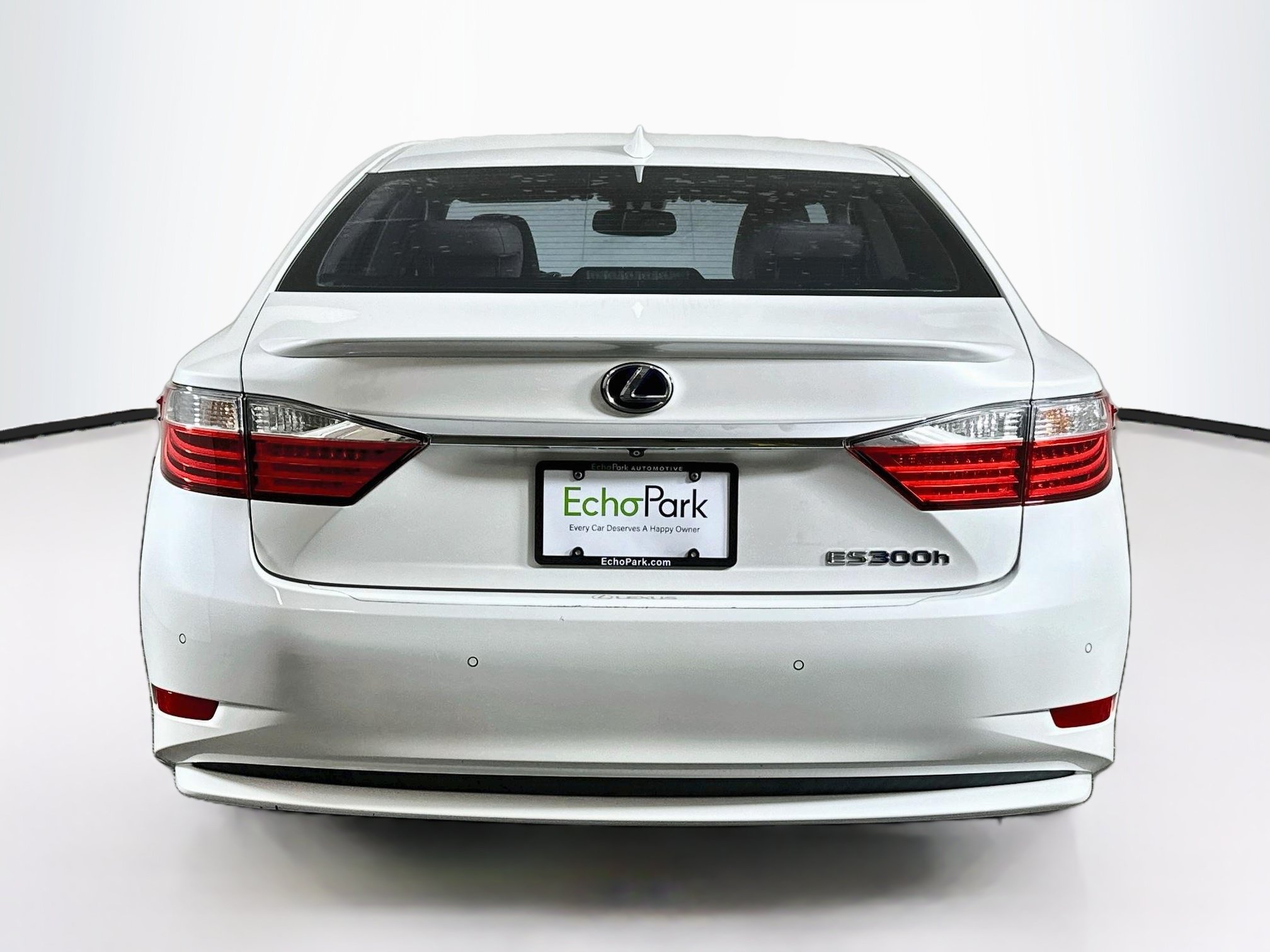 Used 2015 Lexus ES 300h w/ Navigation System Package FWD image 7