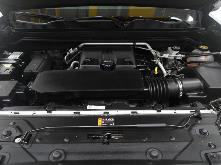 Used 2023 Chevrolet Colorado LT w/ LT Convenience Package II image 29