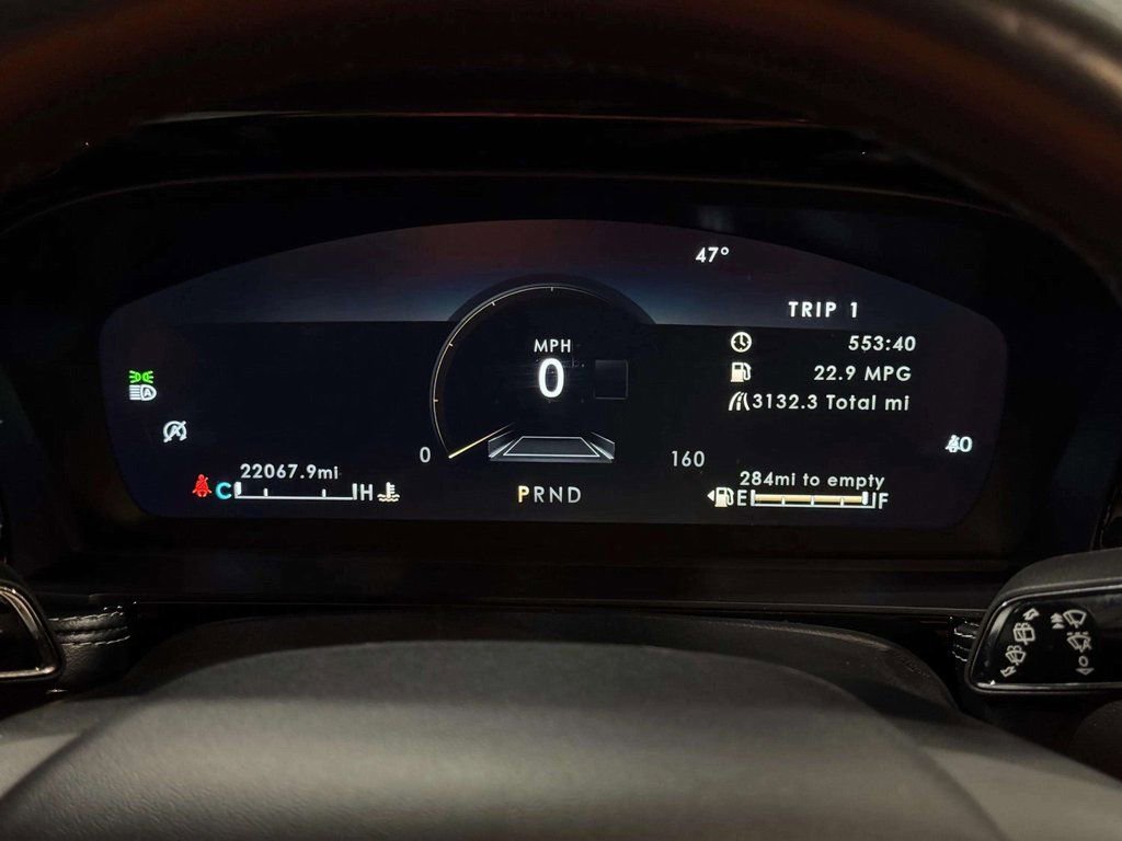 Used 2020 Lincoln Corsair Reserve w/ Equipment Group 202A image 24