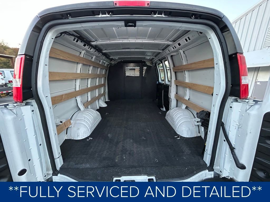 Used 2023 GMC Savana 2500 Work Van w/ Driver Convenience Package image 9