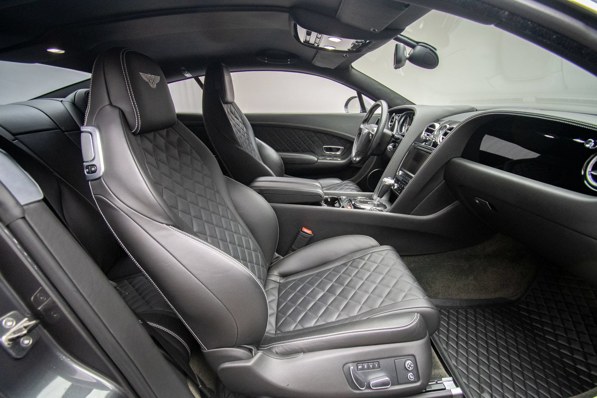 Used 2017 Bentley Continental GT V8 S AWD/4WD image 19
