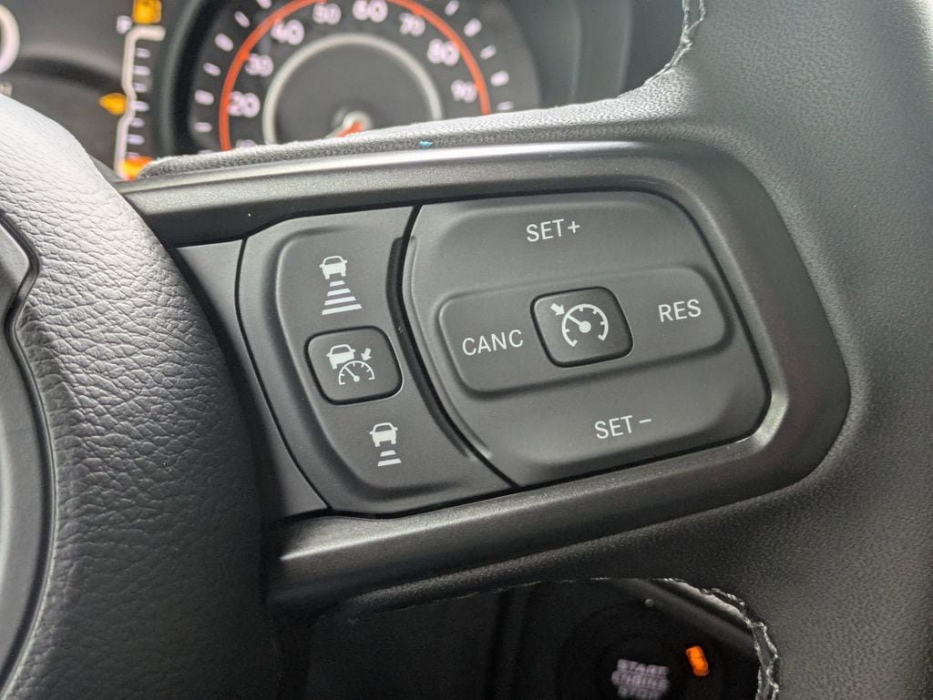 New 2026 Jeep Gladiator Sport AWD/4WD image 15