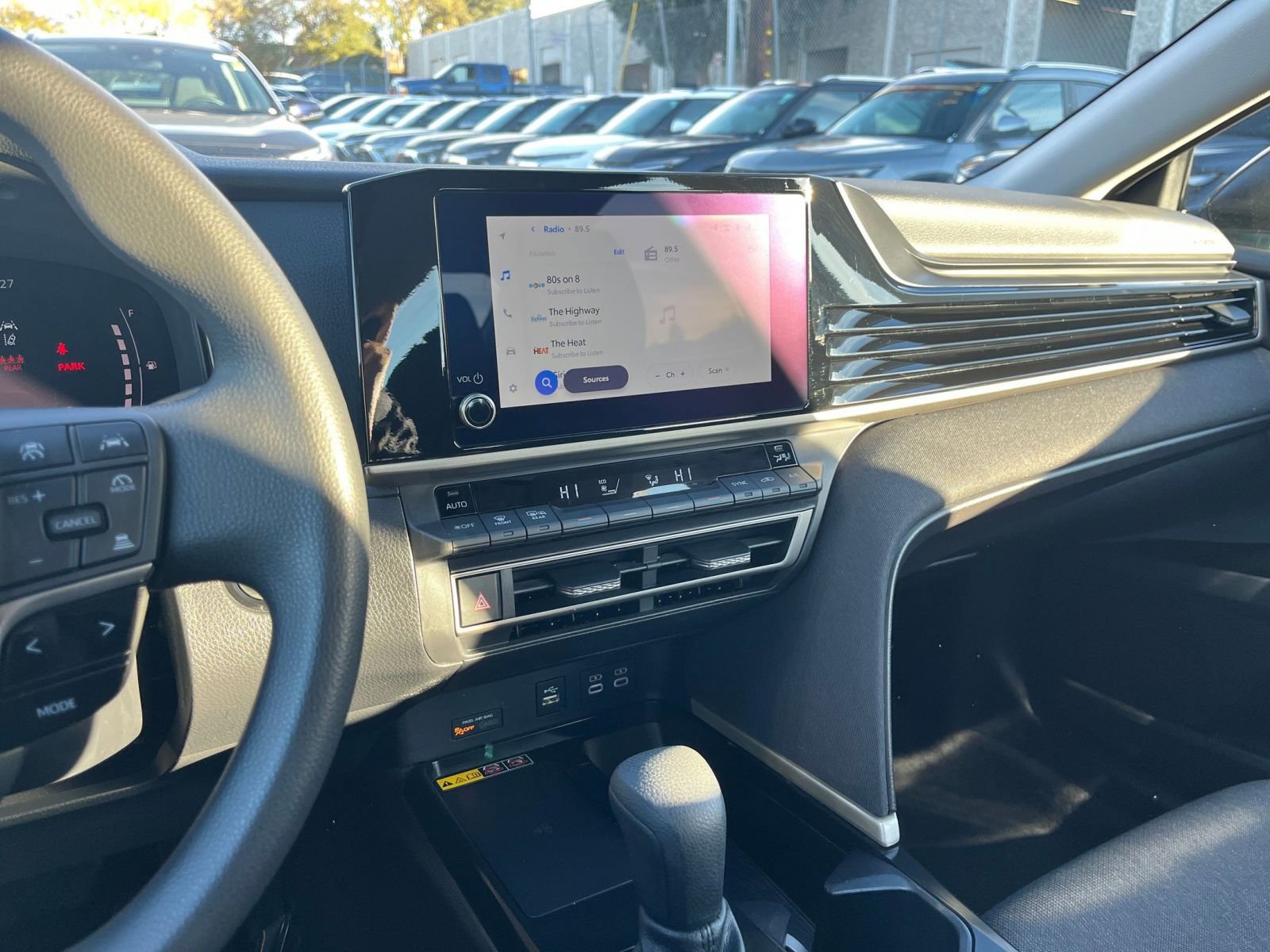 Used 2025 Toyota Camry LE image 18