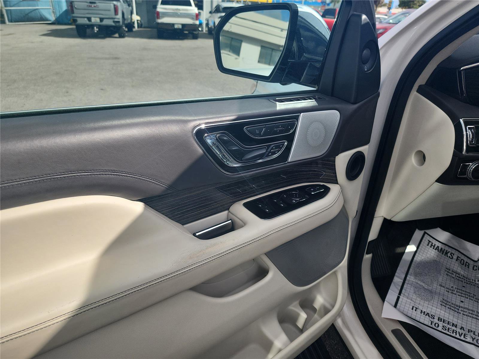 Used 2019 Lincoln Navigator L Black Label image 11