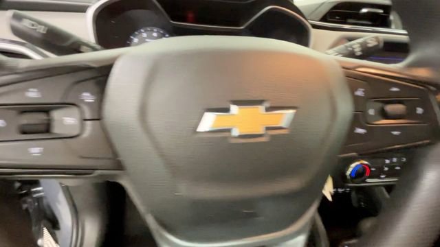 Used 2022 Chevrolet TrailBlazer LS FWD image 25