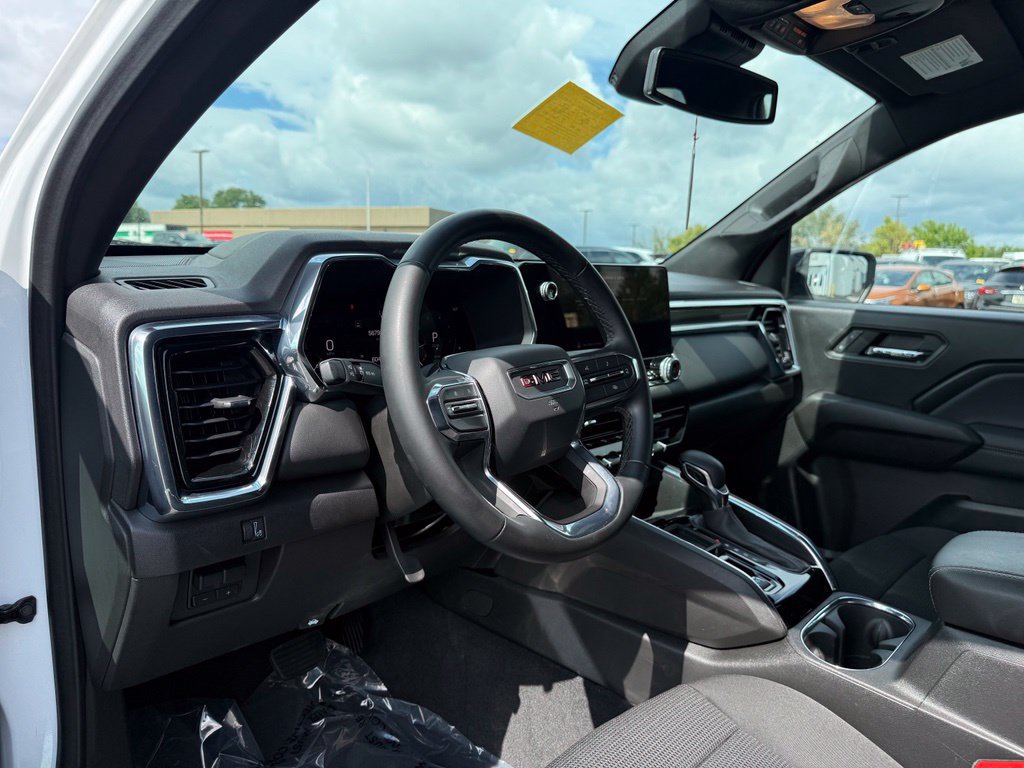 Used 2024 GMC Canyon Elevation w/ Convenience Package RWD image 18