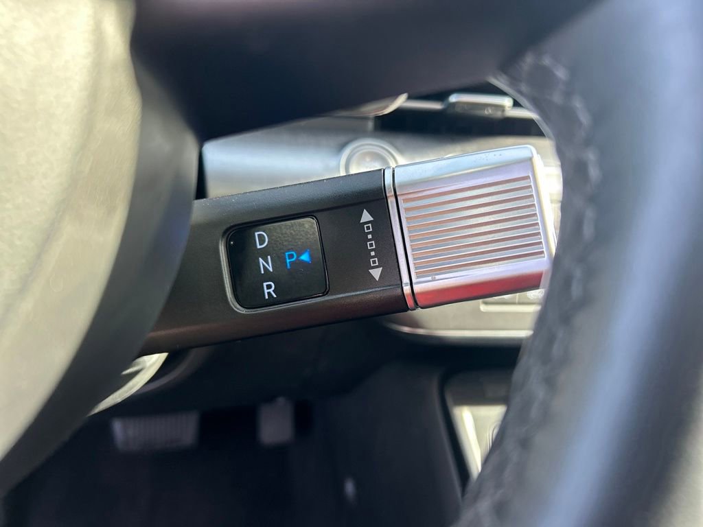 Used 2024 Hyundai Kona Limited image 19