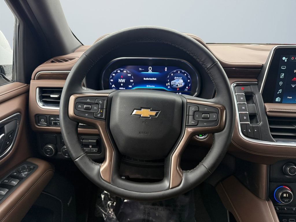 Used 2023 Chevrolet Suburban High Country image 12