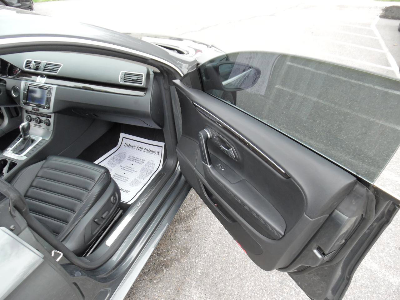 Used 2017 Volkswagen CC Sport image 21