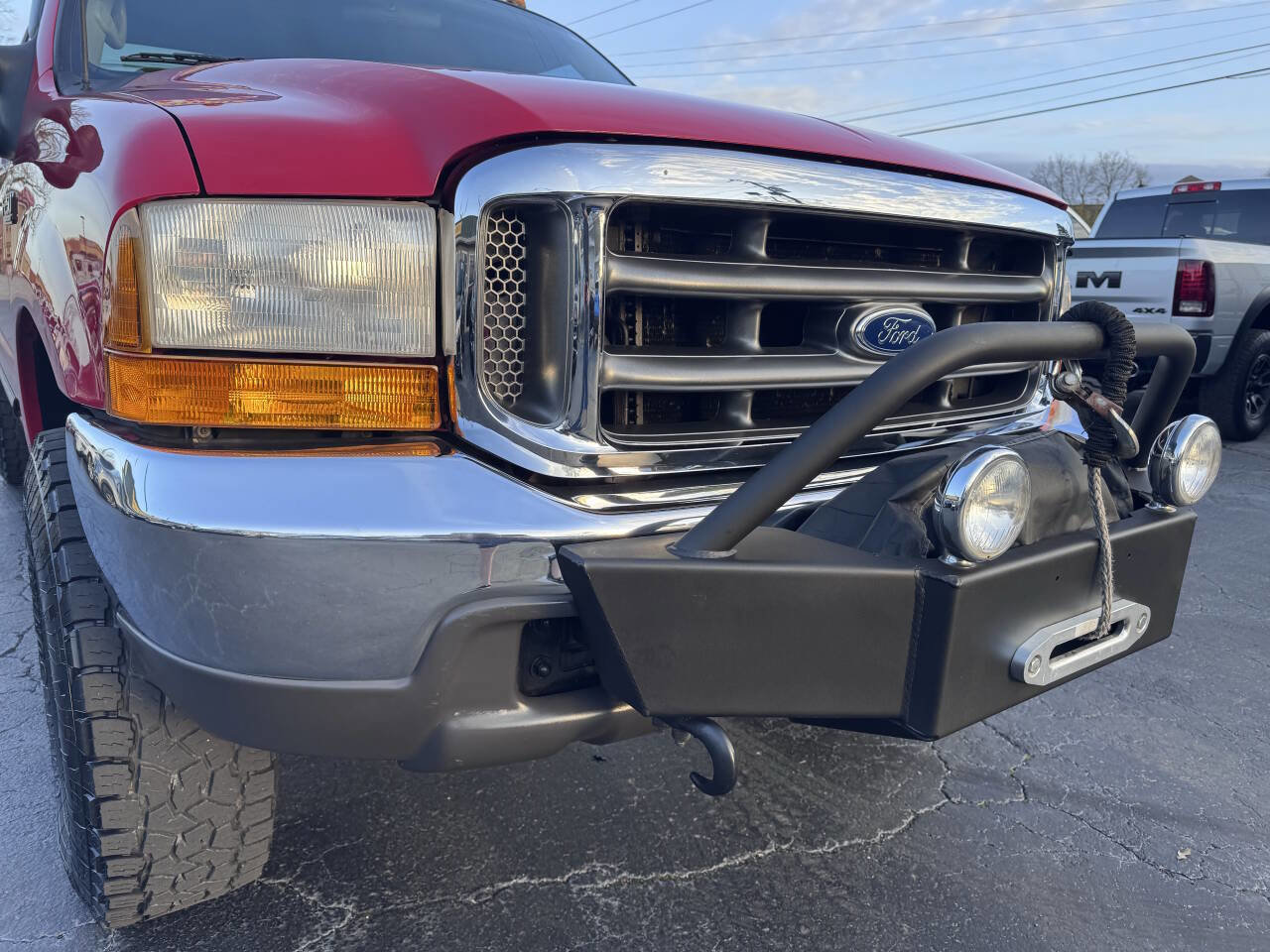 Used 2000 Ford F250 XLT image 12