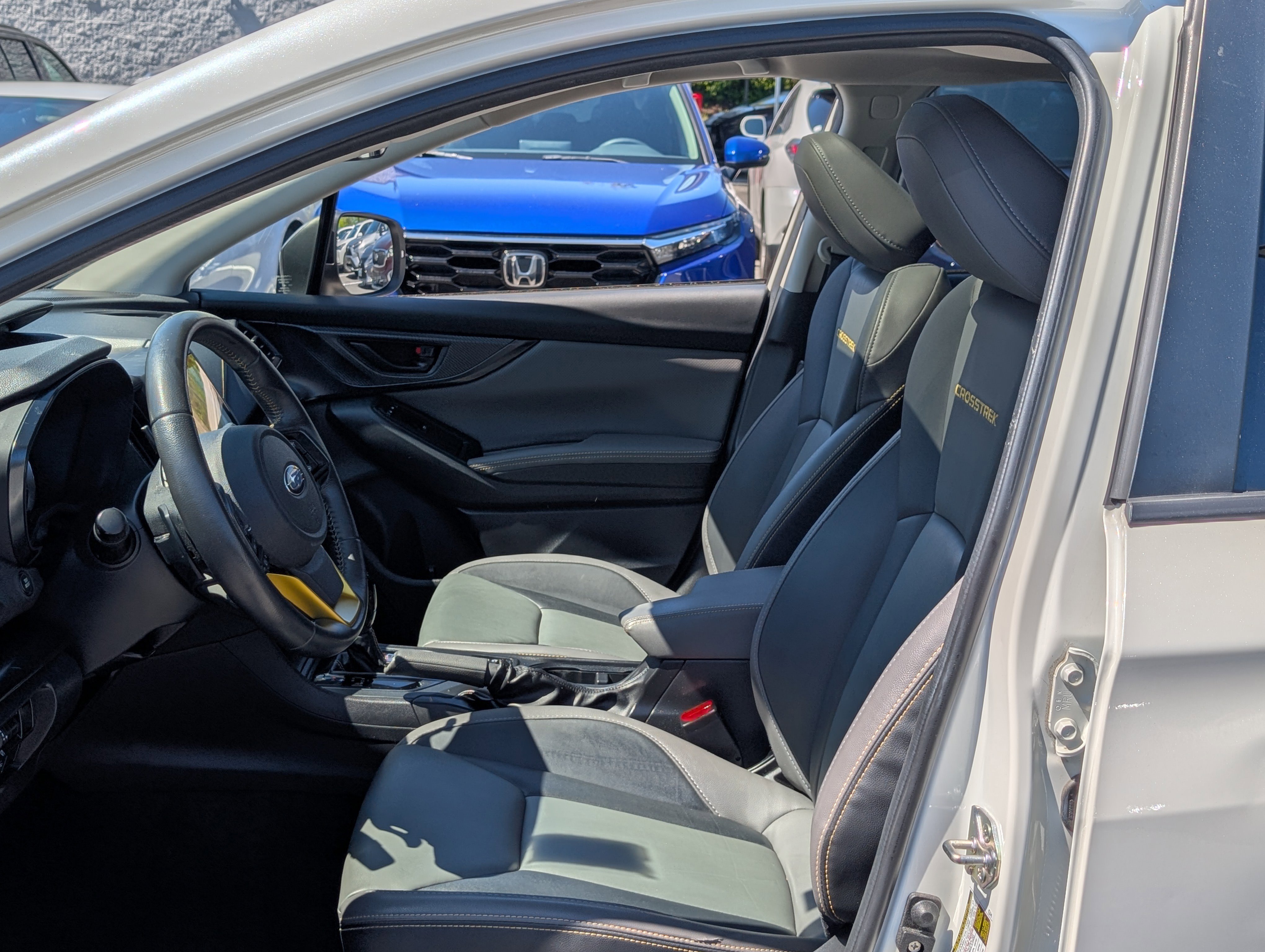 Used 2021 Subaru Crosstrek 2.5i Sport w/ Moonroof Package AWD/4WD image 12